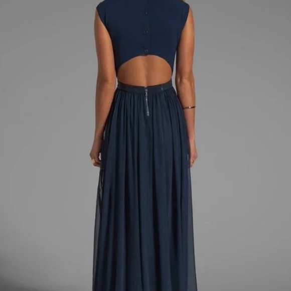 Alice + Olivia Triss Sleeveless Maxi Dress With Leather Trim - Picture 2 of 10